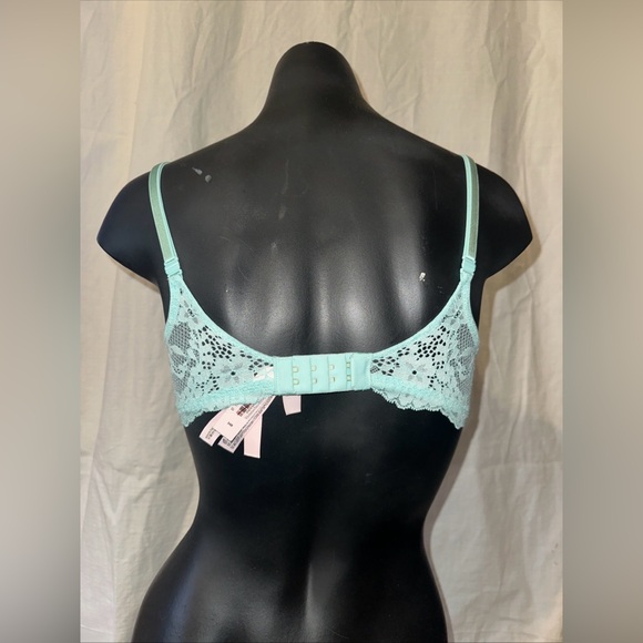 NWT Victoria's Secret Bra Dream Angels Lined Demi Lace Scalloped Trim 34B AA20 - Picture 2 of 6